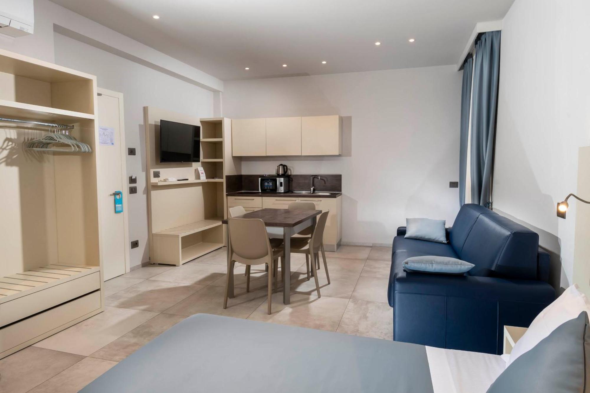 B&B Primrose Residence Hotel Римини Экстерьер фото