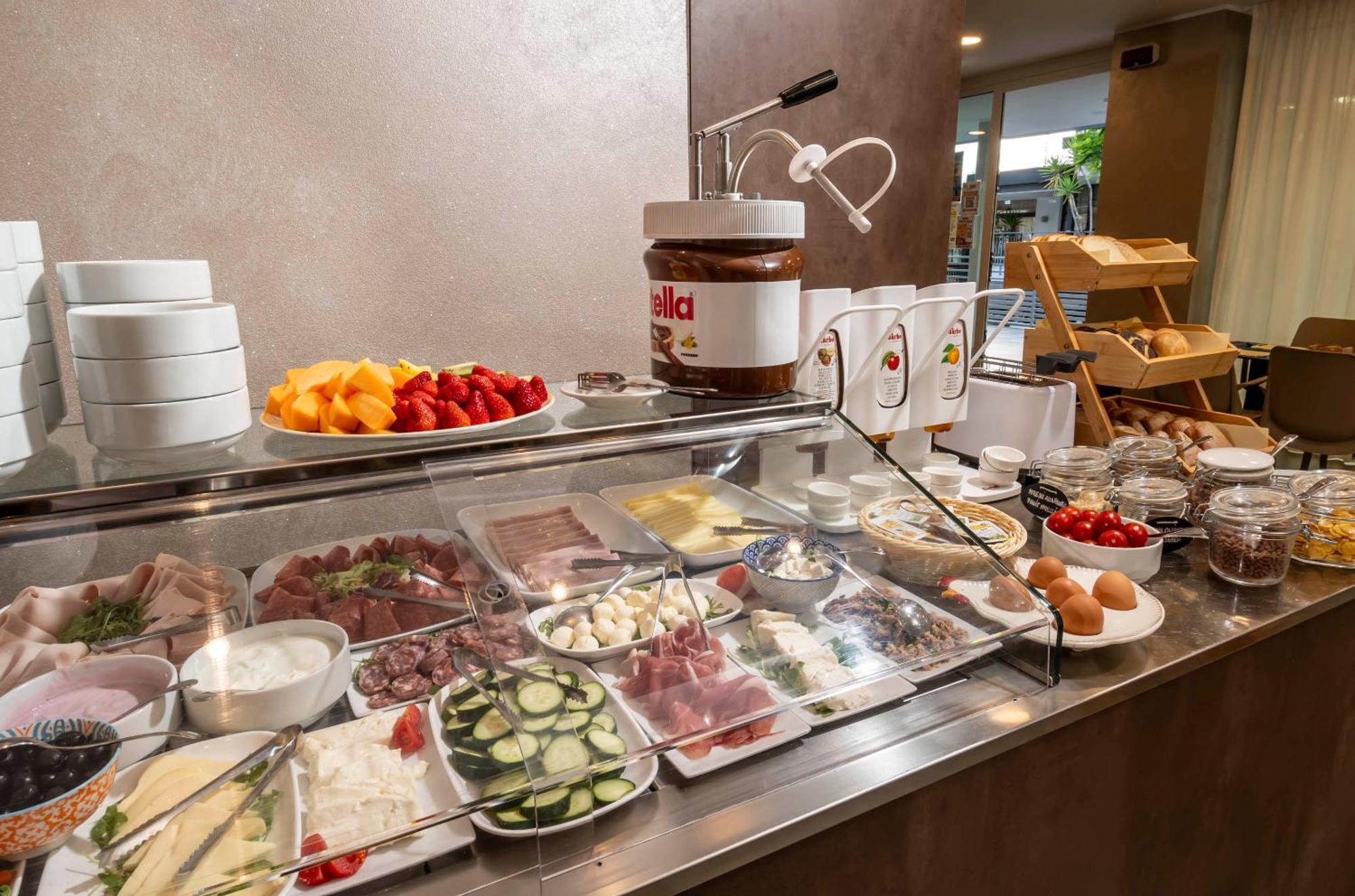 B&B Primrose Residence Hotel Римини Экстерьер фото