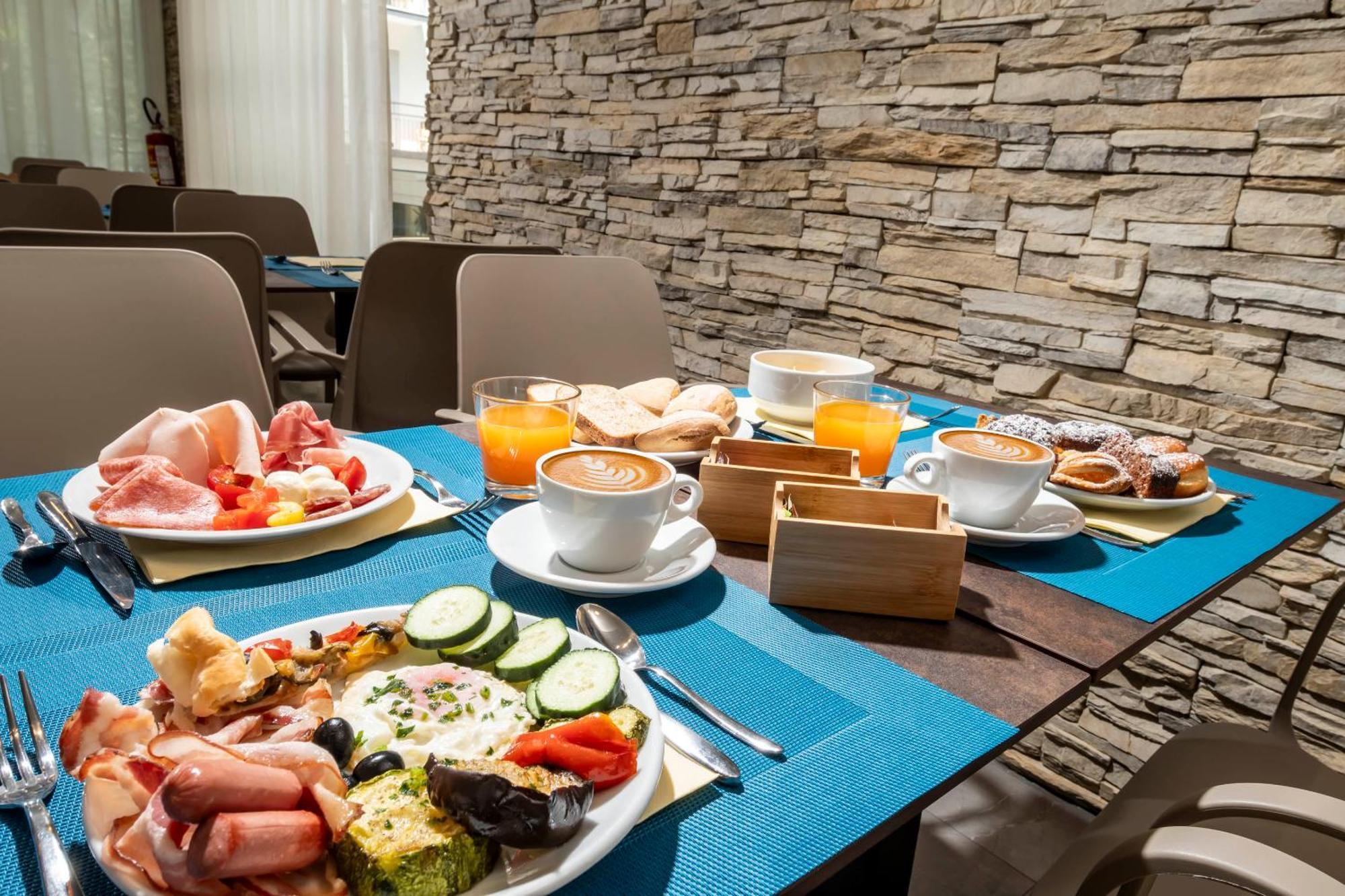 B&B Primrose Residence Hotel Римини Экстерьер фото