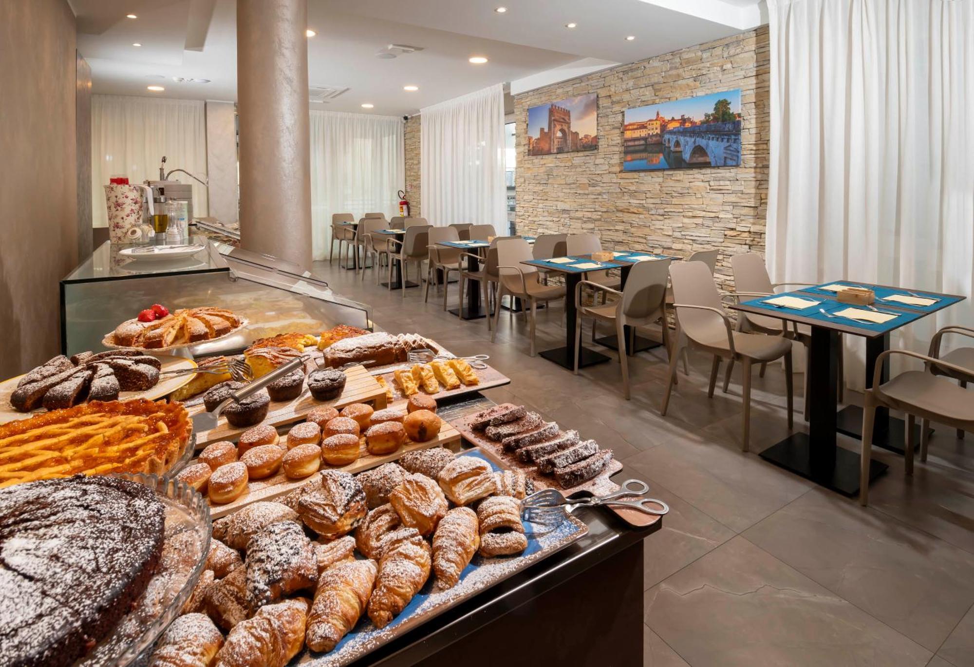 B&B Primrose Residence Hotel Римини Экстерьер фото